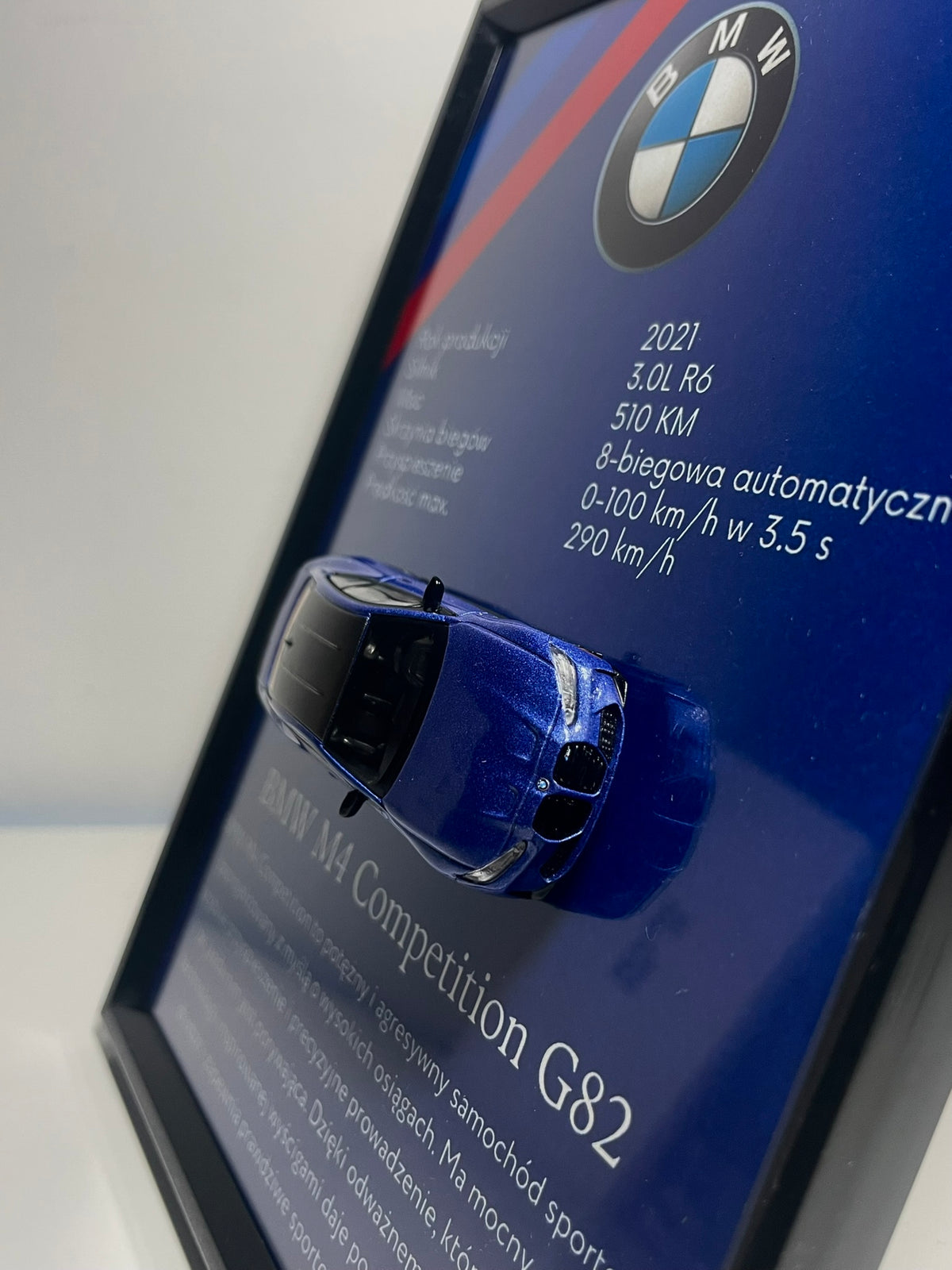BMW M4 Competition G82 – Model w Ramce